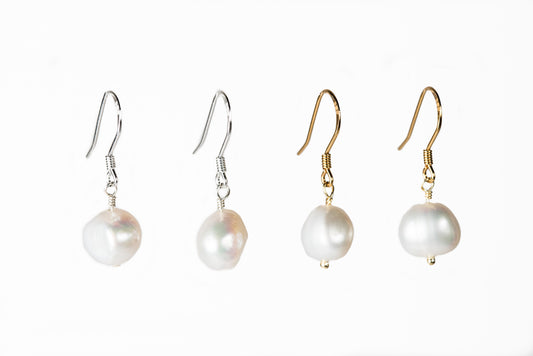 Flo x BombomBijoux Pearl Earrings