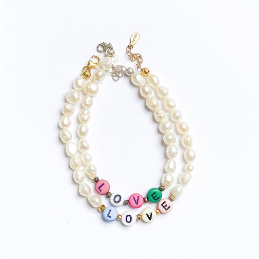 pearl bracelet with custom word 